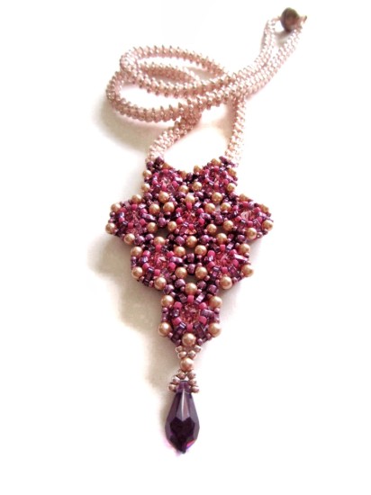 Afbeeldingen van Noona Halsketting -HobbyFeast.eu exclusive -Light Rose - Digital Download