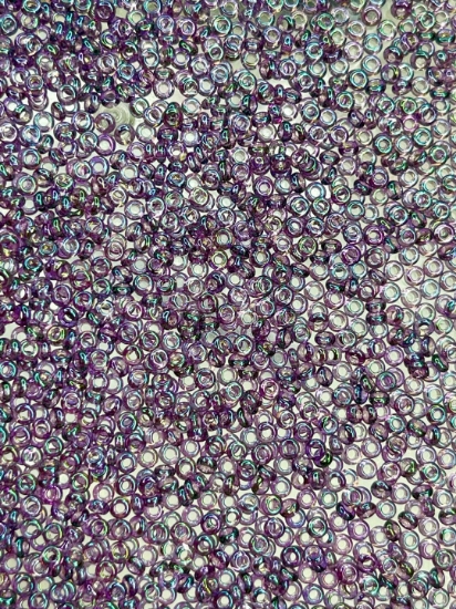 Picture of Toho Demi Round 11/0 206 Gold-Lustered Hydrangea x10g