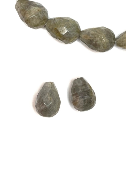 Picture of Labradorite 18x13mm facet teardrop x2