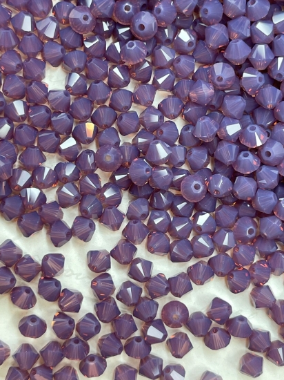 Picture of Swarovski 5328 Xilion Bead 3mm Cyclamen Opal x100