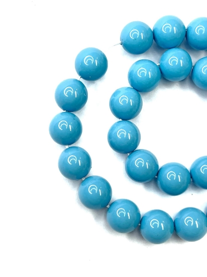 Picture of Preciosa Nacre Round Maxima 12mm Aqua Blue x6