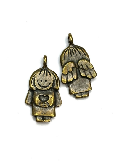 Picture of Pendant "Girl with wings" 25x45mm Bronze x1