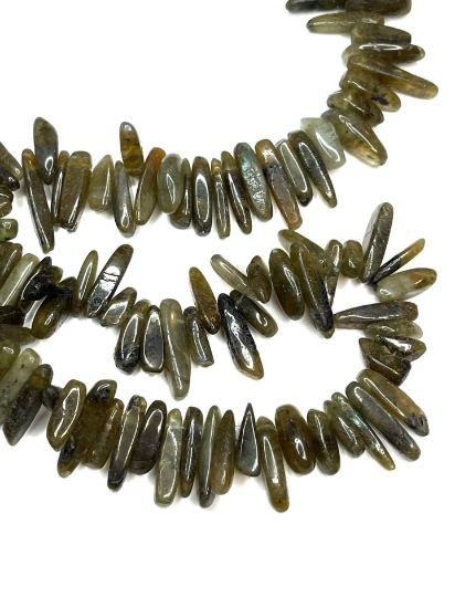 Picture of Labradorite (natural) Chips 15-20mm x40cm