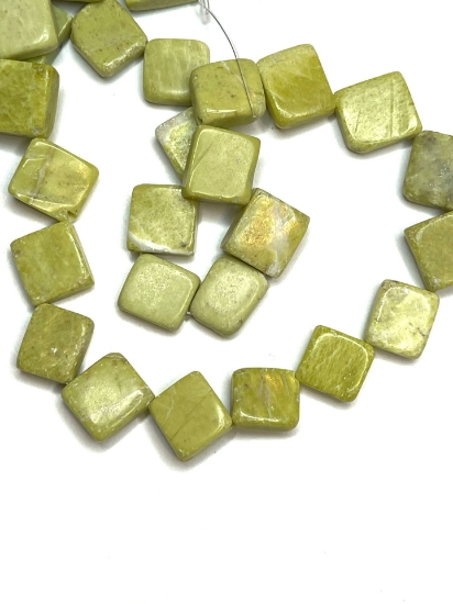Picture of Serpentine bead 14mm flat Diamond x38cm