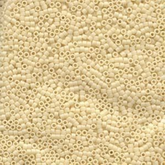 Picture of Miyuki Delica 10/0 DBM732 Opaque Dark Cream x10g
