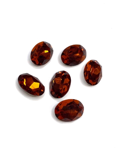 Picture of Aurora Crystals 4120 Oval 18x13mm Topaz x1