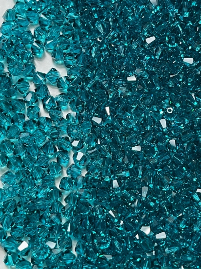 Picture of Swarovski 5328 Xilion Bead 4mm Blue Zircon x100
