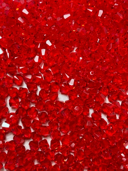 Picture of Swarovski 5328 Xilion Bead 4mm Light Siam x68