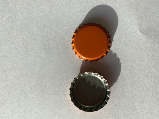 Picture of Bezel Bottle cap 32mm Orange x10