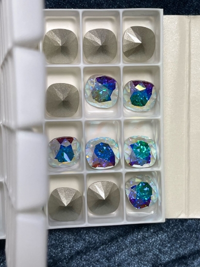 Picture of Swarovski 4470 Cushion Square 12mm Crystal AB x1