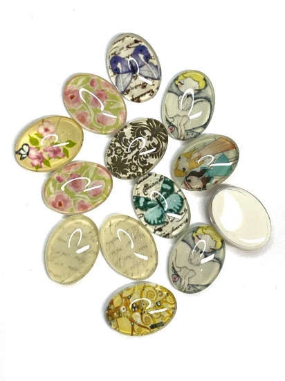 Picture of Cabochon Glass 18x13mm oval Mix x8