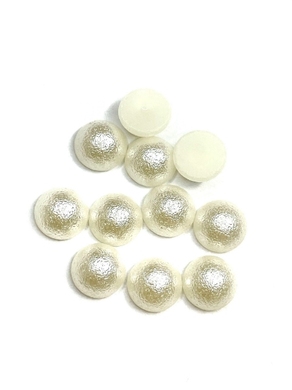 Picture of Cabochon Textured Acrylic 12mm Pearl White x1
