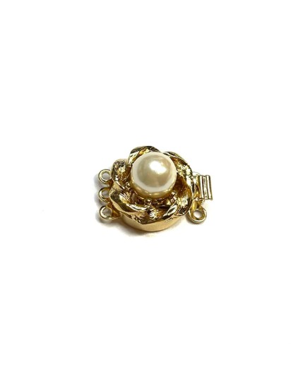 Изображение Neumann Clasp Box 3-strand with Pearl 14mm 23kt Gold plated x1