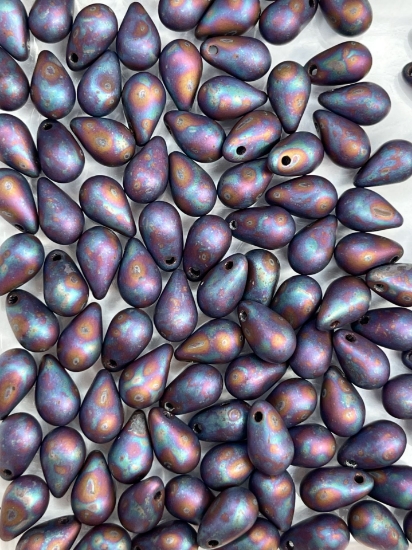 Picture of Side Drill Tear Drop 8x6mm Jet Mat Vega Iris x25