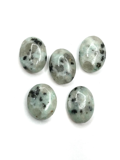 Picture of Sesame Jasper 18x13mm oval x5