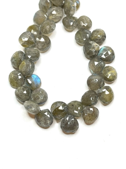 Picture of Labradorite Bead hand-cut Drop 9mm x4