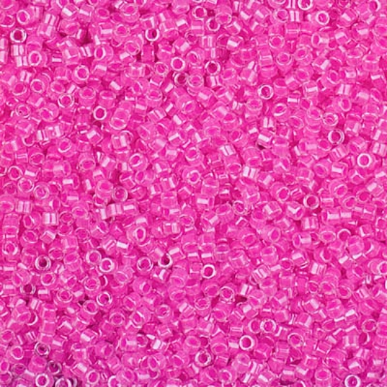 Picture of Miyuki Delica 10/0 DBM2037 Luminous Hot Magenta x10g
