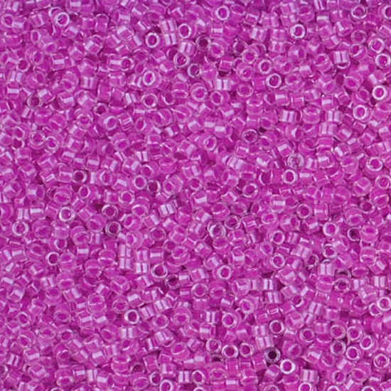 Picture of Miyuki Delica 10/0 DBM2038 Luminous Plum Crazy x10g