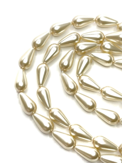Picture of Preciosa Nacre Pear 15x8mm Cream Pearl x5