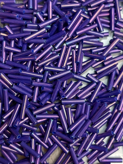 Picture of Toho Bugle #3 (9 mm) 461 Metallic Grape x10g