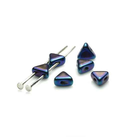 Picture of Khéops® par Puca®  6mm Jet Blue Iris x10g