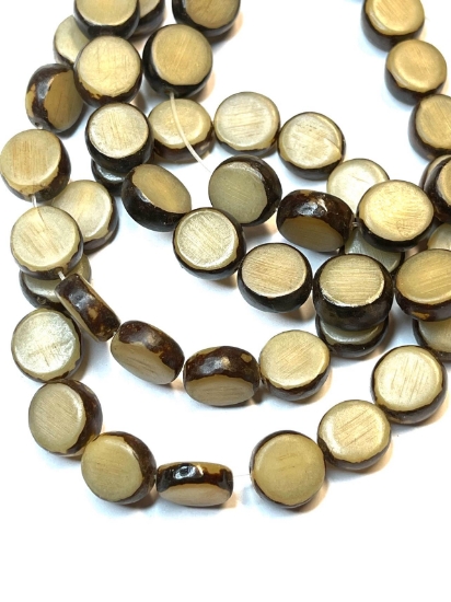 Picture of Buri Nut Coin 11mm Naturel x35