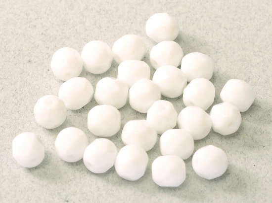 Picture of Fire-Polished 6mm Chalk White x25