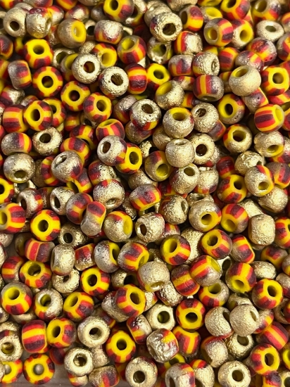 Picture of Czech 4/0  Yellow Brown Red Etched Amber x10g