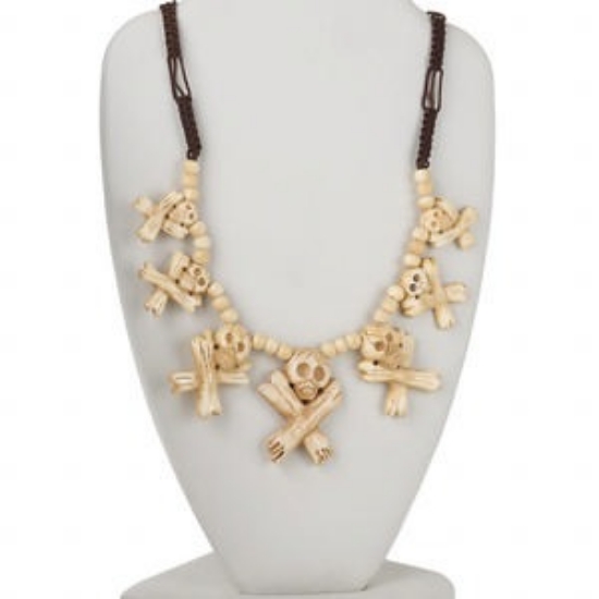 Picture of Bone Necklace Skull & Crossbone Antiqued White x1