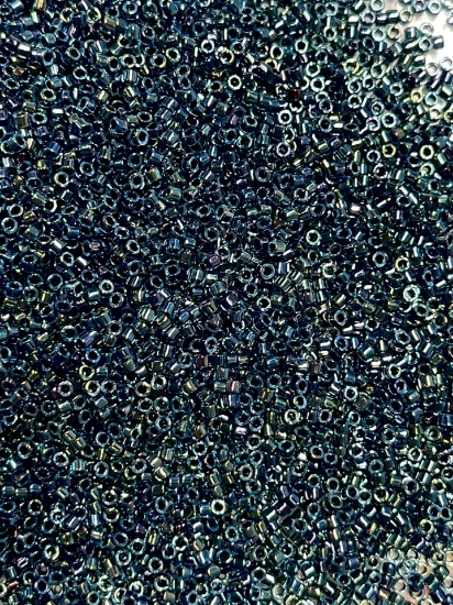 Picture of Miyuki Delica 11/0 DB286 Midnight Blue Lined Aqua AB x10g