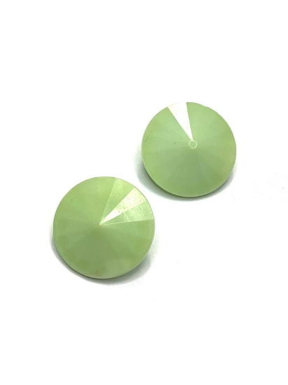 Picture of Matubo Rivoli 12mm Light Mint x1
