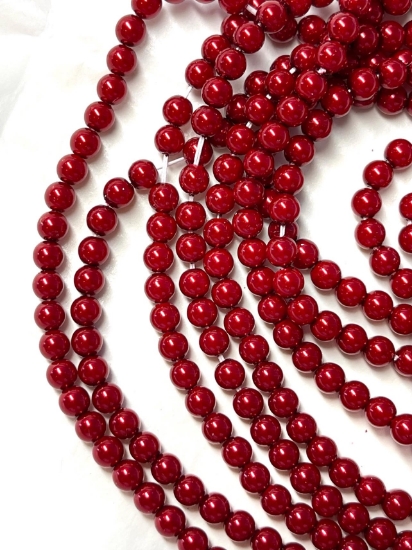 Picture of Preciosa Nacre Round Maxima 4mm Red Pearl x100