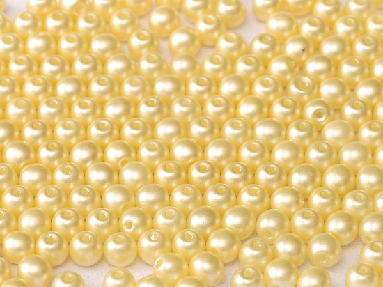 Picture of Czech Glass bead 6mm round Pastel Cream x100