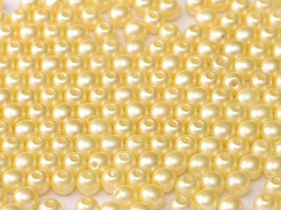 Picture of Round Beads 6mm Pastel Cream x25