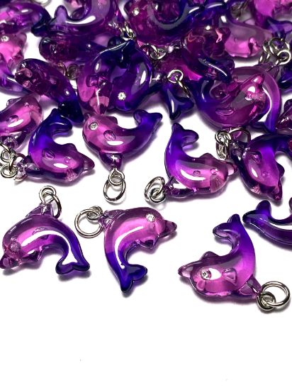 Picture of Pendant YALC Dolphin 18mm Purple  x1