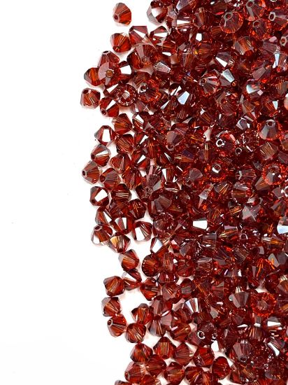 Picture of Swarovski 5328 Xilion Bead 4mm Crystal Red Magma x100