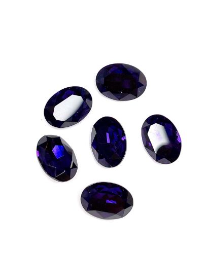 Picture of Aurora Crystals 4120 Oval 18x13mm Purple Velvet x1