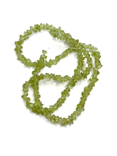 Picture of Peridot (natural) 2-4mm Chip x38cm