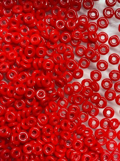 Picture of O Bead 4mm Opaque Red x5g
