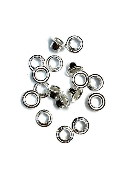 Picture of Grommet 8mm round 4mm inside diameter Silver Tone x20