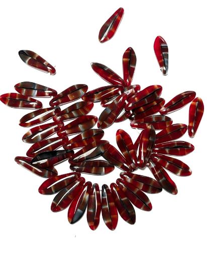 Picture of Glass Daggers 5x16mm Stripe Red Black Brown x44