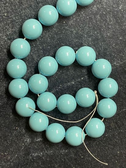 Picture of Swarovski 5810 Pearls 12mm Turquoise Pearl x4