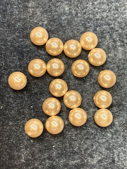 Picture of Swarovski 5810 Pearls 8mm Light Gold Pearl x5