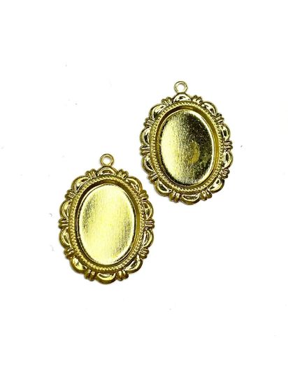 Picture of Drop Setting Oval 18x13mm Gold Tone x2