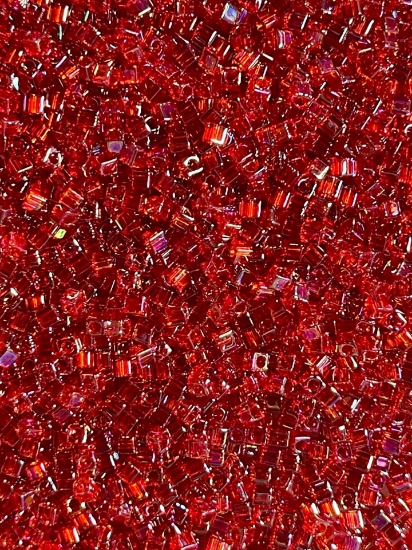 Picture of Miyuki Cubes 1.8mm 298 Transparent Ruby AB x10g