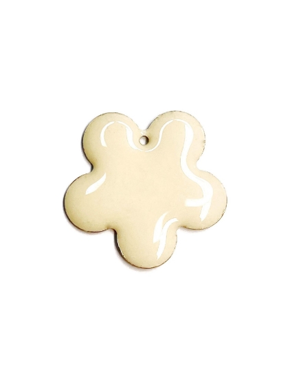Picture of Candy Flower pendant 27mm White x1
