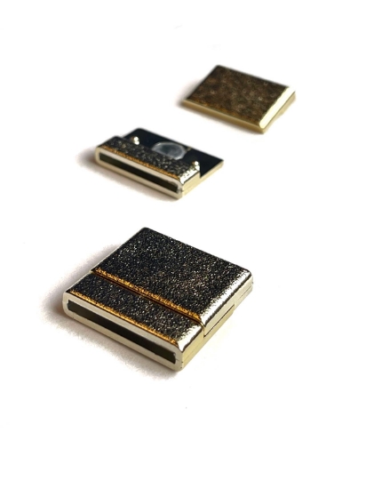 Picture of Acrylic Power Magnetic Clasp 20x2mm Gold x1