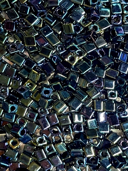 Picture of Miyuki Cubes 3mm SB3-452 Metallic Dark Blue Iris x10g