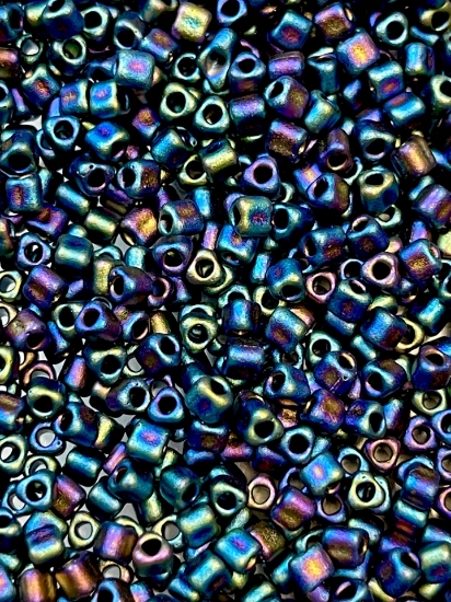 Picture of Miyuki Triangle 8/0 401FR Mat Black AB x10g