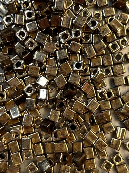 Picture of Miyuki Cubes 3mm SB3-457 Metallic Dark Bronze x10g